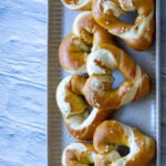 Laugenherzen für den Valentinsbrunch oder das Muttertagsfrühstück